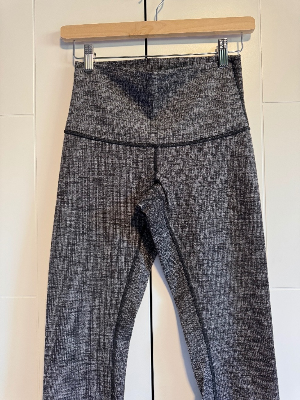 Lululemon leggings 6